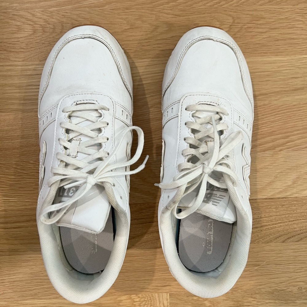 Size 10 white New Balance Sneakers